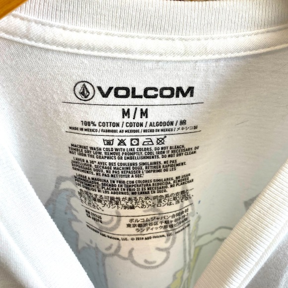 🌊Volcom Tee 🤙🏼 - Picture 5 of 7